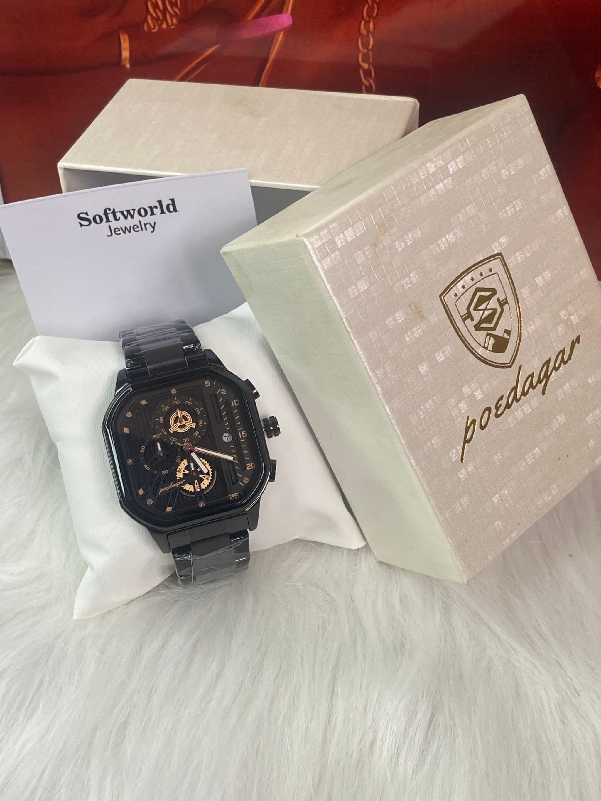 Poedagar watch