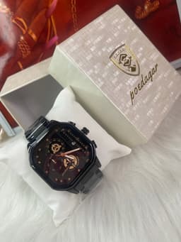 Poedagar watch